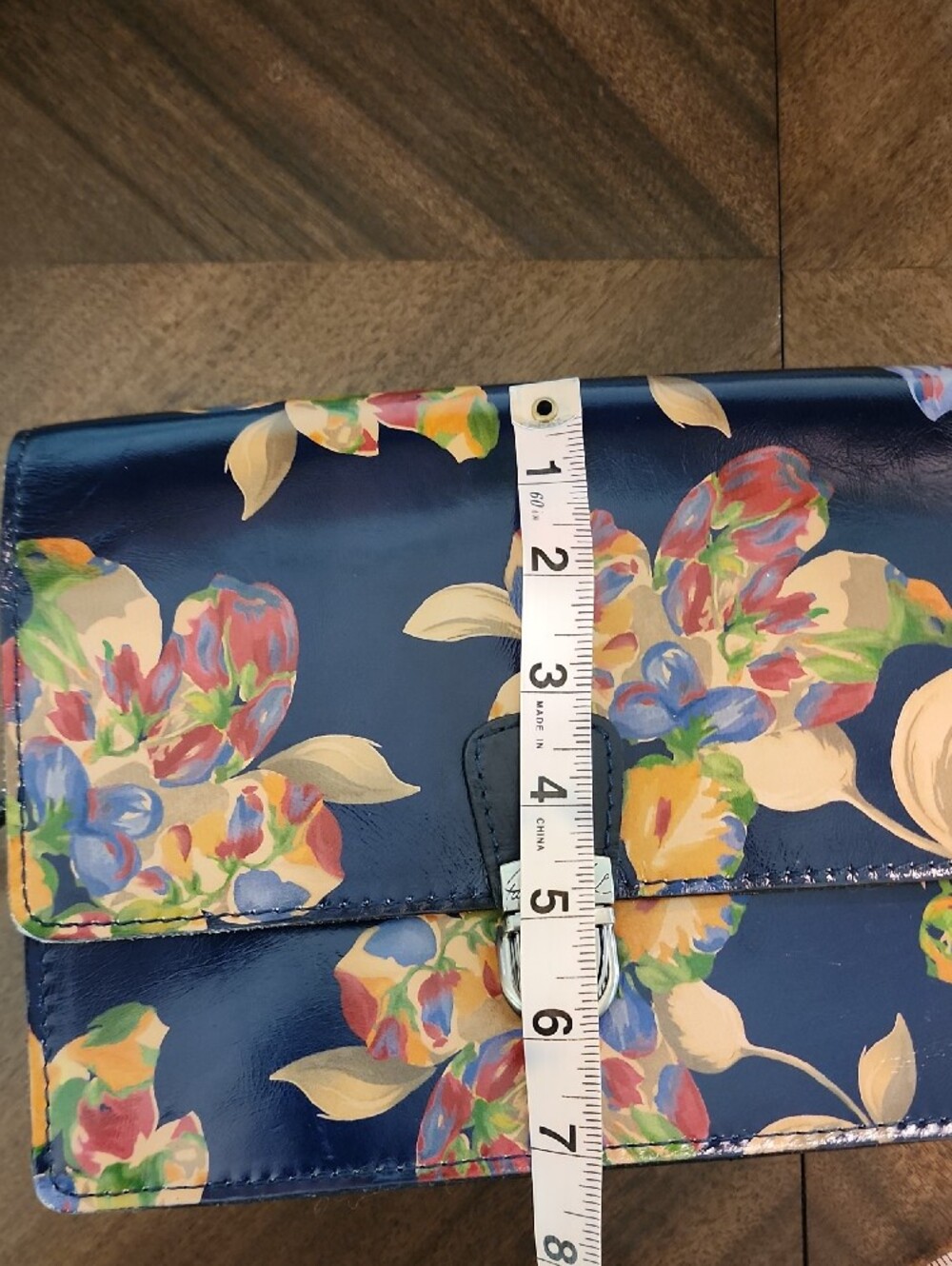 Patricia Nash Navy Floral Patent Crossbody With Bag NWT - Picture 11 of 16